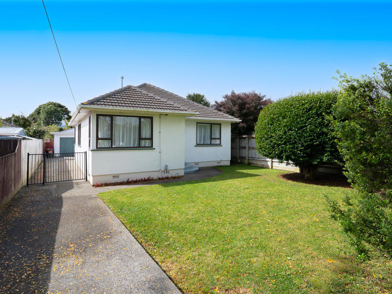 80 Pine Avenue, Ebdentown