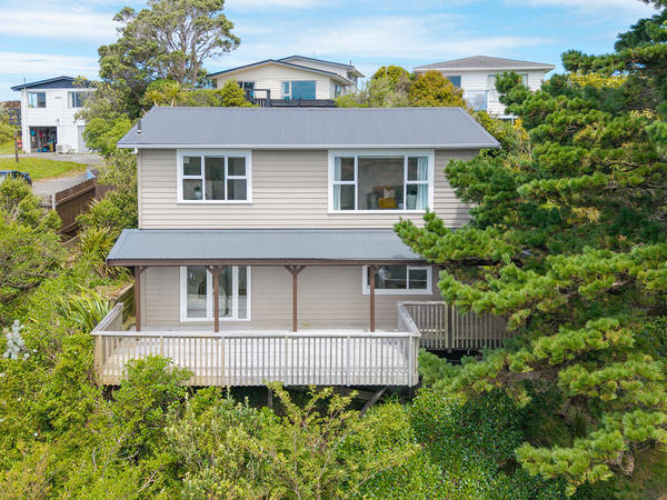 41 Lomita Road, Johnsonville