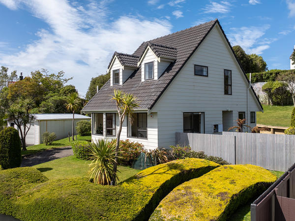 33 Abilene Crescent, Churton Park