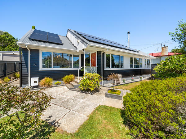 30 Beazley Avenue, Paparangi