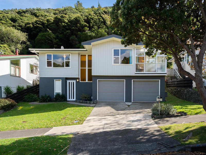 62 Spinnaker Drive, Whitby