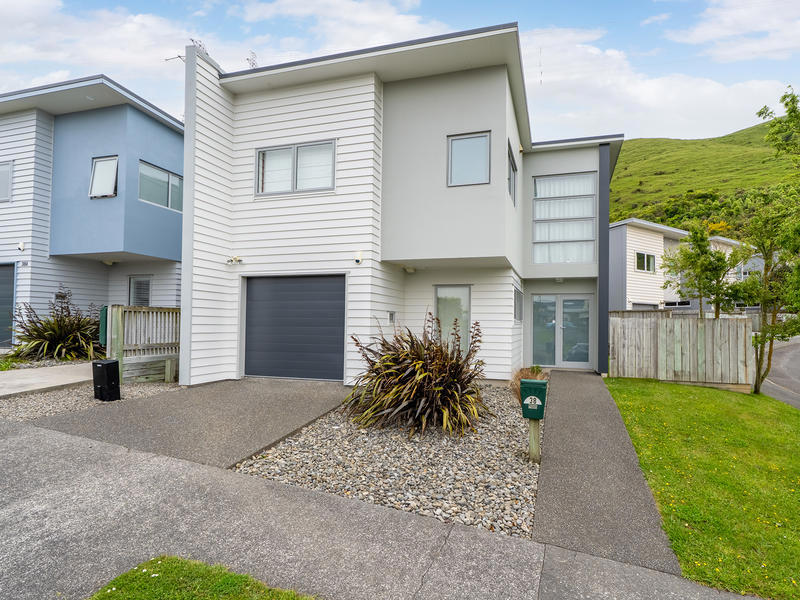 38 Erlestoke Crescent, Churton Park