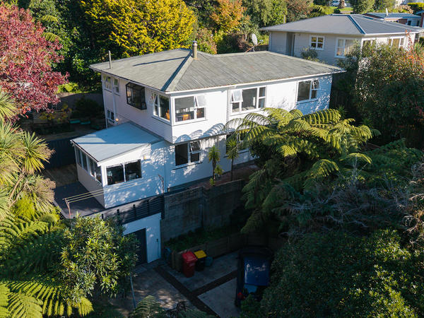 10 Court Road, Tawa