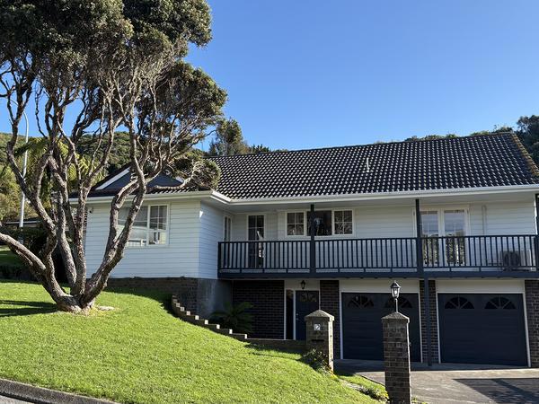 12 Newnham Court, Tawa