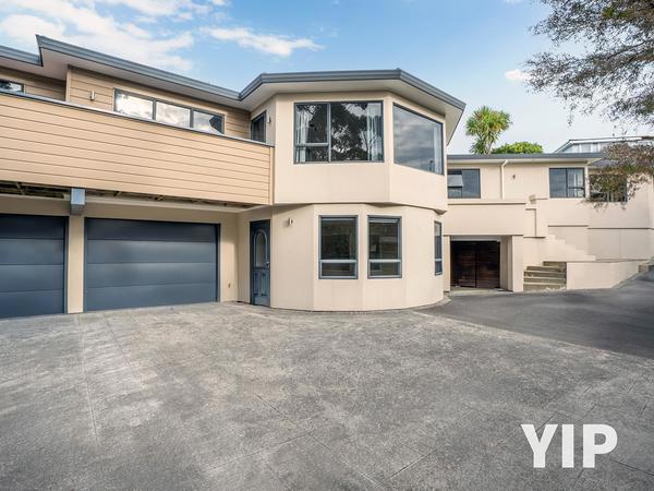 10 Longmont Terrace, Churton Park