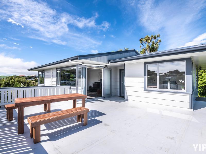 5 Hallewell Crescent, Johnsonville