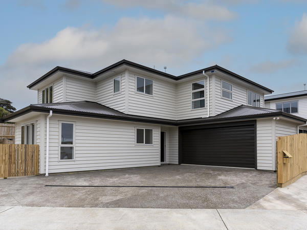 1 Pine Hill Rise, Churton Park