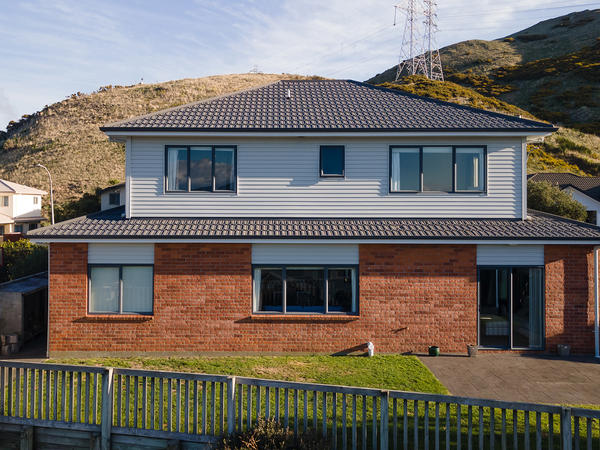 49 Erlestoke Crescent, Churton Park
