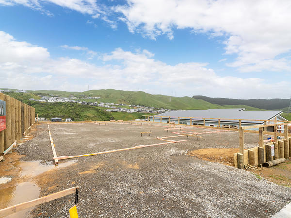 53 Crompton Avenue, Churton Park