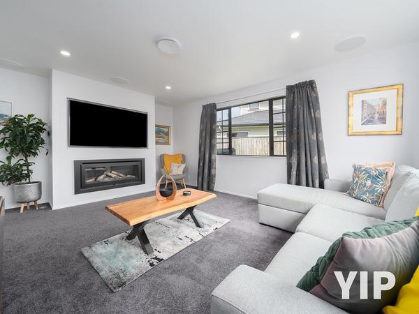 6 Carmichael Street, Johnsonville