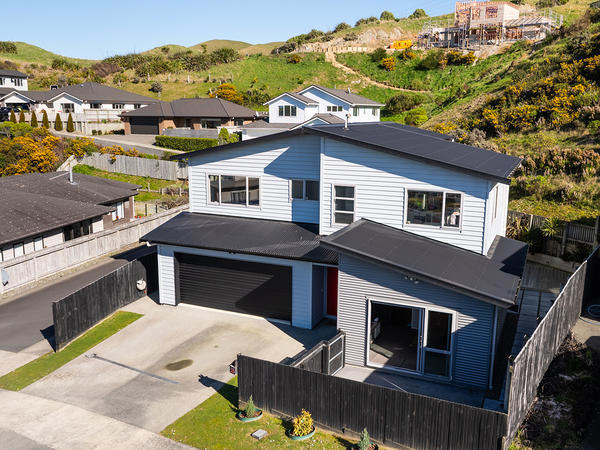 25 Bickerton Rise, Churton Park
