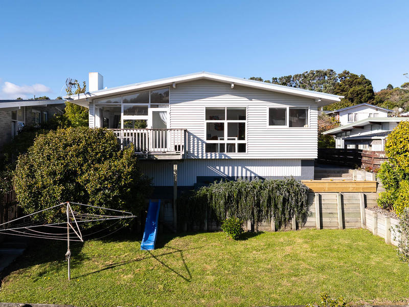 15 Silverbirch Grove, Churton Park