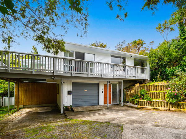 4 Rokewa Way, Paparangi