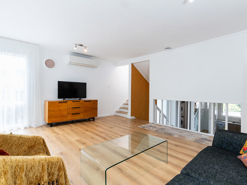 99A Churton Drive, Churton Park