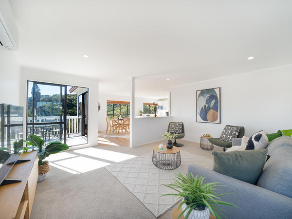 2 Cromarty Place, Papakowhai