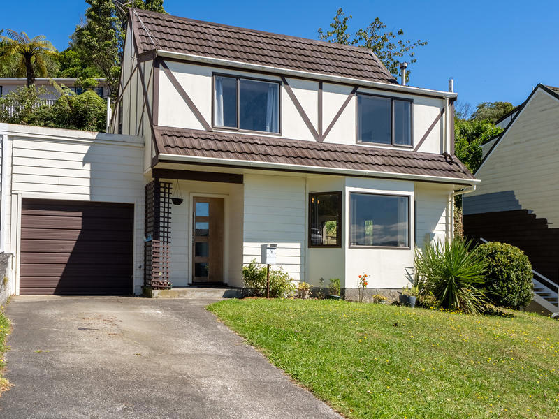 36 Cambrian Street, Churton Park