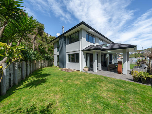 6 Romaine Road, Churton Park