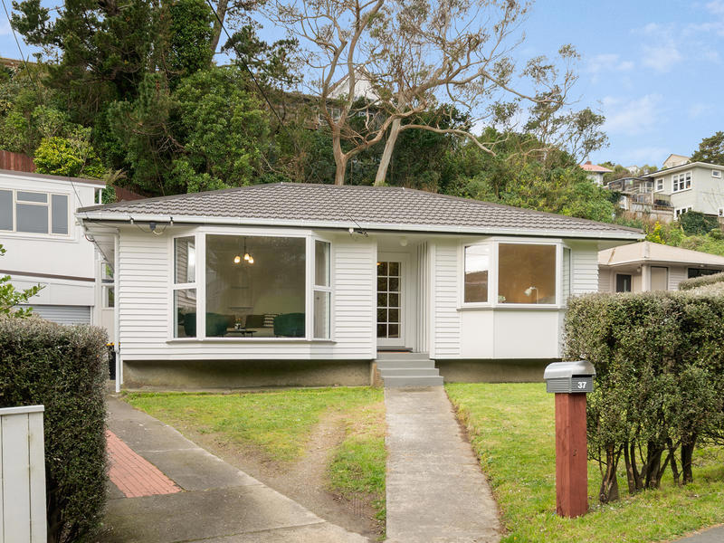 37 Black Rock Road, Newlands