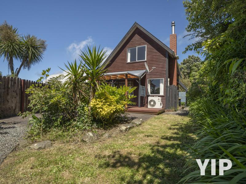 23 Chorley Grove Churton Park NZ 6037 Collective First National