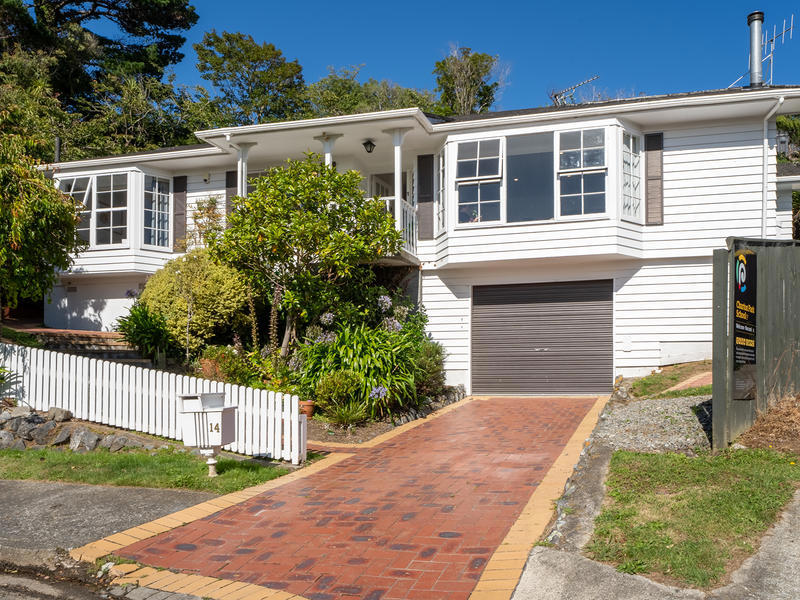 14 Dormar Place, Churton Park