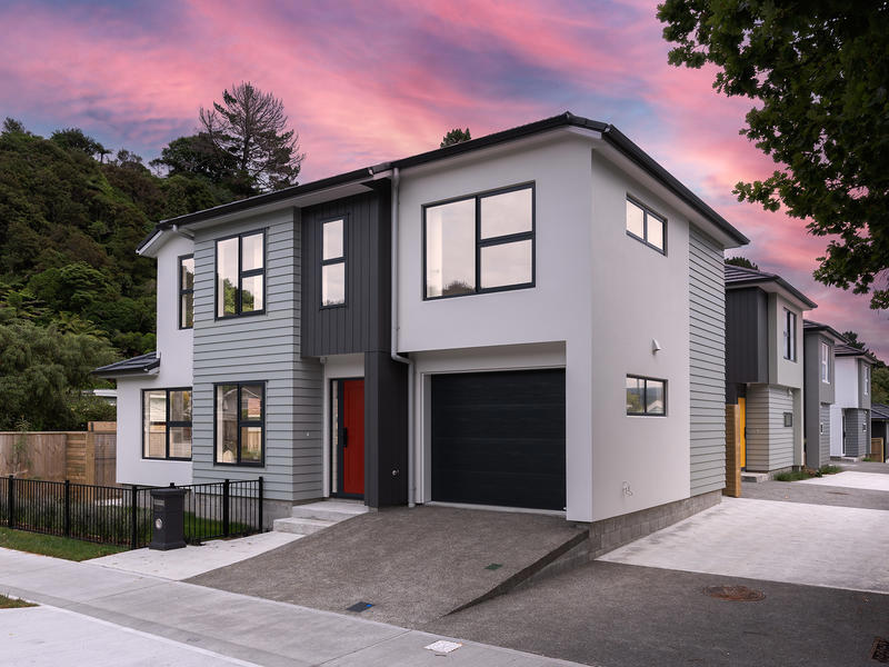 20A Korau Grove, Stokes Valley