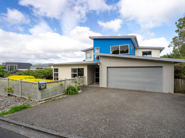 42 Waverton Terrace, Churton Park