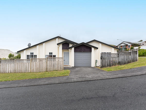 20 Kentwood Drive, Woodridge