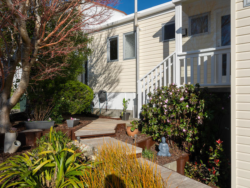 1/5 Kingsbridge Place, Newlands