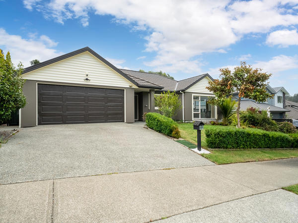50 Te Puia Drive, Aotea