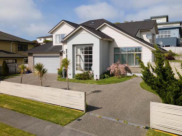 8 Neston Grove, Churton Park