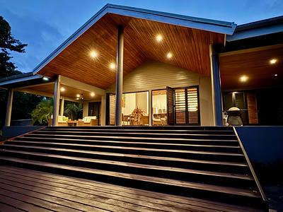 54 Forest Beach, Aore Island, Espiritu Santo, Vanuatu                                                   