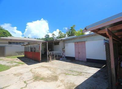 Cnr Rue d'Entrecasteaux & Dumont d'Urvielle Street
Sarakata Area
Luganville
Espiritu Santo
Vanuatu               