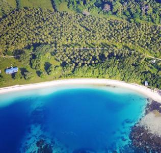 12 Ambuie Bay, Aore Island, Espiritu Santo, Vanuatu              