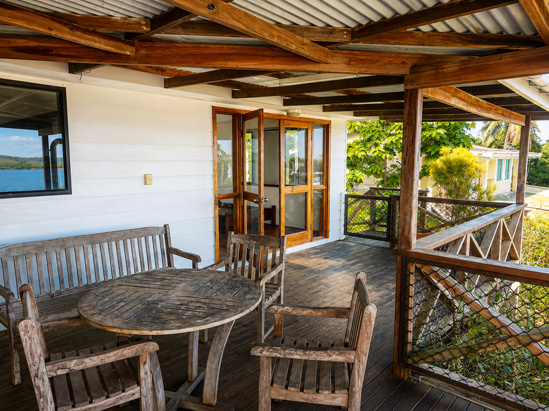 Island Home in Central Luganville, photo 1 of 25