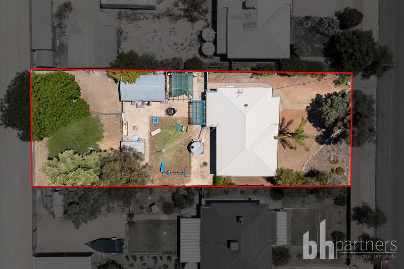 37 Railway Terrace, Renmark SA, Renmark - Thumbnail 2