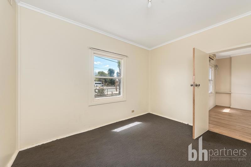 13 Hopkins Street, Renmark SA, Renmark - Thumbnail 8