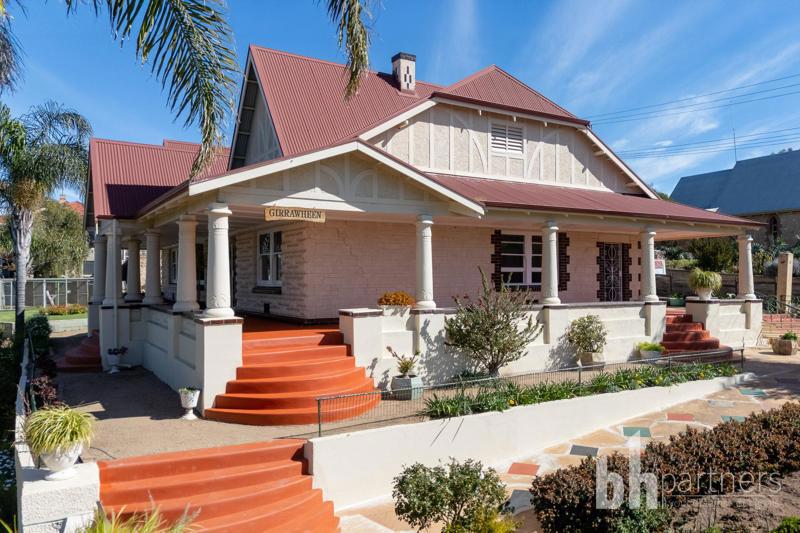 2 Adelaide Road, Mannum - Image 1