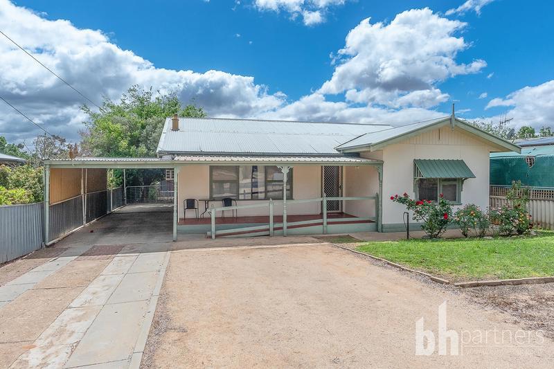 7 Laffer Street, Loxton SA, Loxton - Thumbnail 2