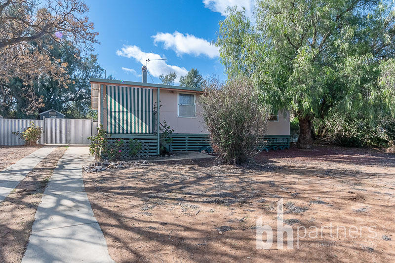 18 Phillip Avenue, Swan Reach SA, Swan Reach - Thumbnail 8