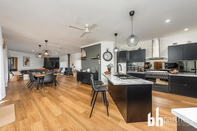 84 Comley Road, Barmera SA, Barmera - Thumbnail 3