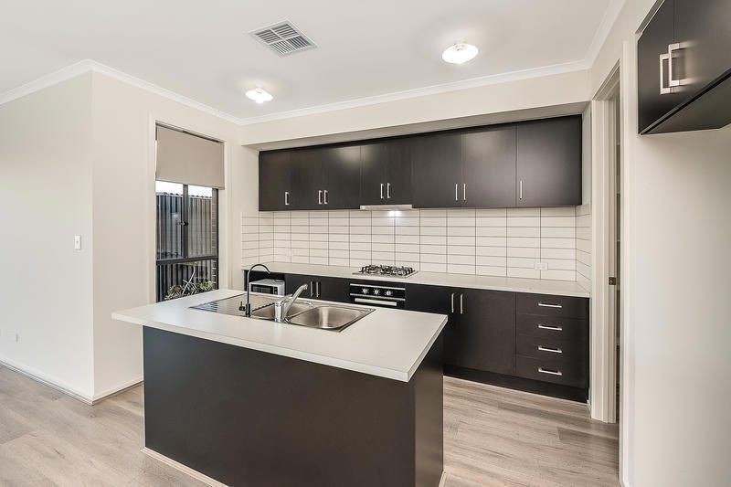 11 Luxmoore Road, Angle Vale SA, Angle Vale - Thumbnail 7