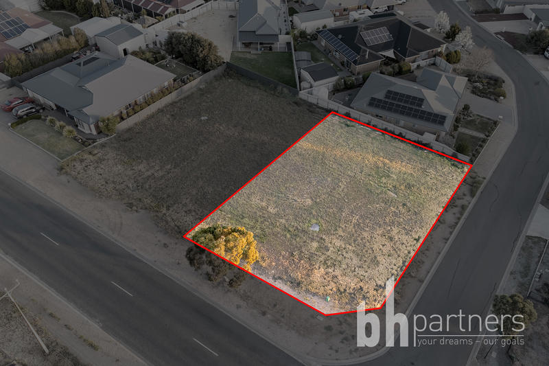 80 Sickerdick Street, Mannum SA, Mannum - Thumbnail 2