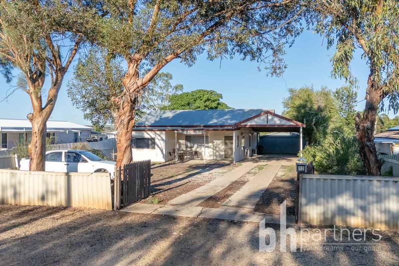 12 Hamilton Street, Mannum SA, Mannum - Image 1