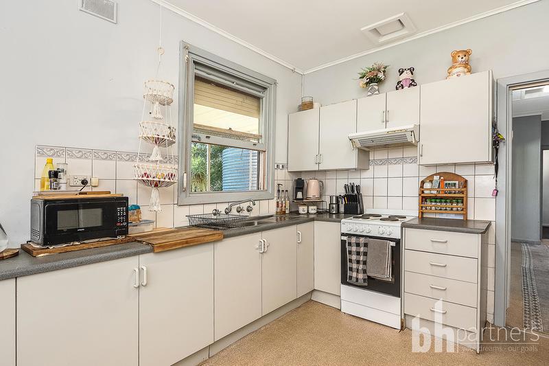16 Roberts Street, Berri SA, Berri - Thumbnail 8