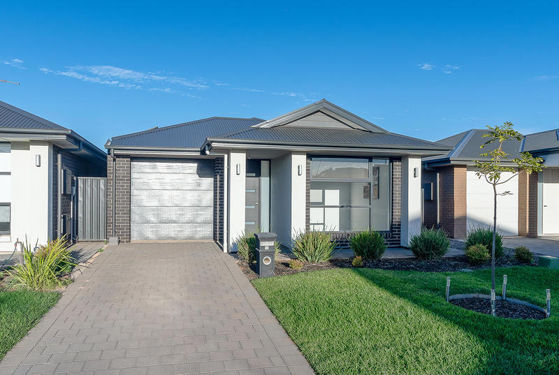 11 Luxmoore Road, Angle Vale SA, Angle Vale - Thumbnail 2