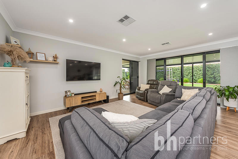 70 Dollard Avenue, Mannum SA, Mannum - Thumbnail 8