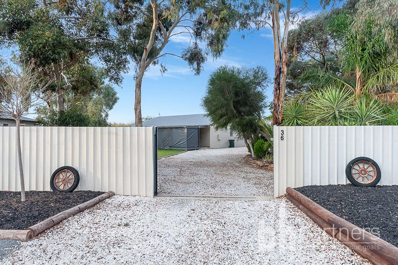 36 Horstmann Crescent, Swan Reach SA, Swan Reach - Thumbnail 2