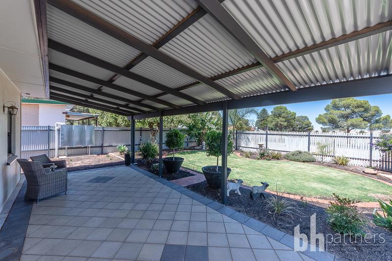 121 Paruna Road, Loxton SA, Loxton - Thumbnail 4