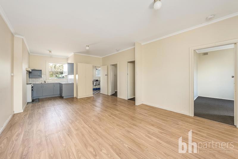 13 Hopkins Street, Renmark SA, Renmark - Thumbnail 4