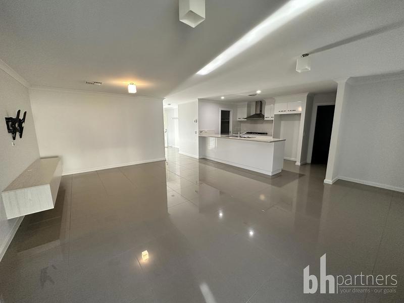 20 McEwen Drive, Loxton SA, Loxton - Thumbnail 4